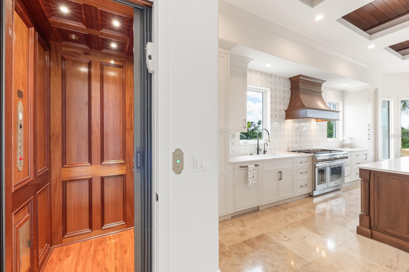 36 LEMON BAY LN