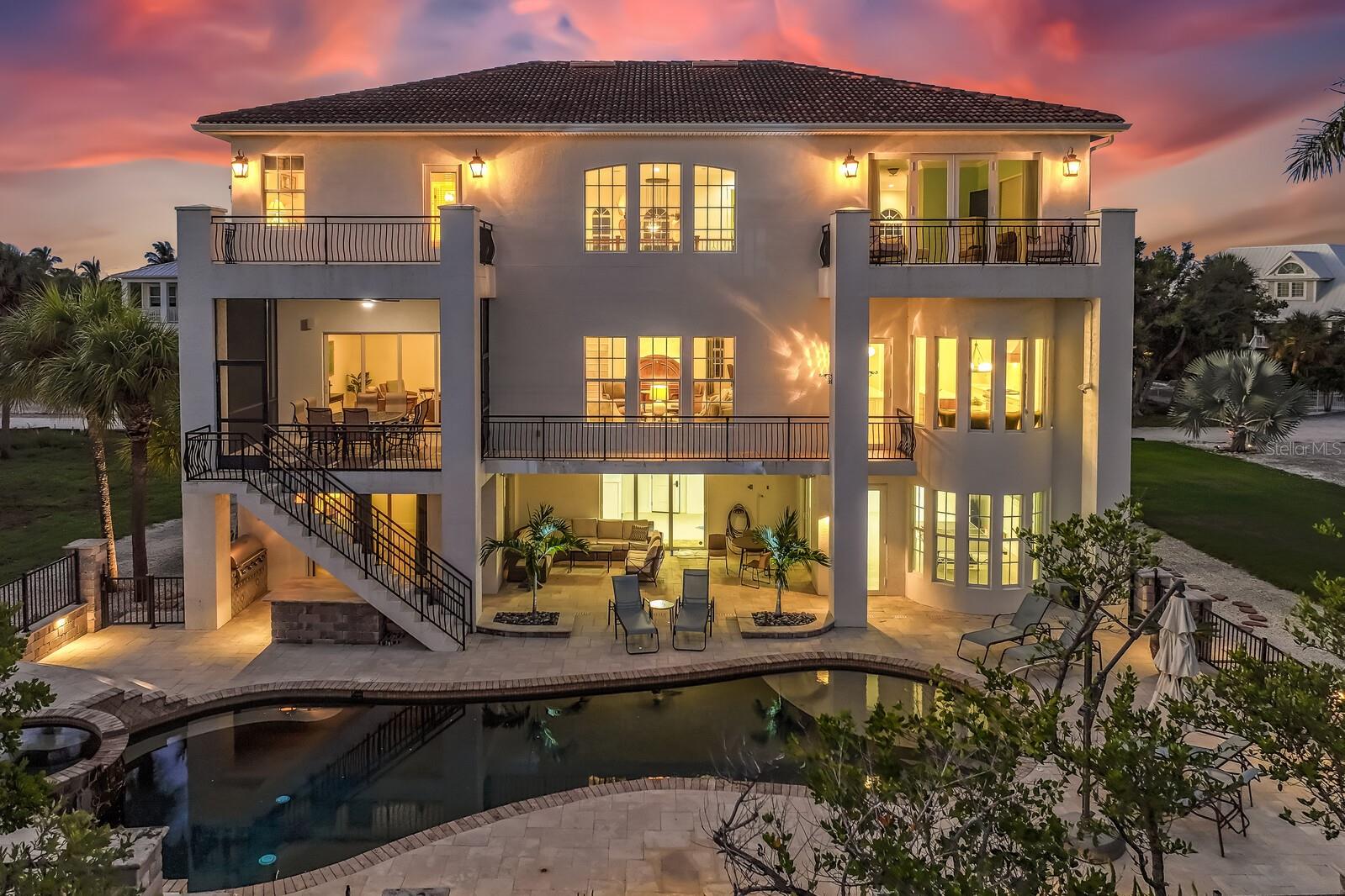36 LEMON BAY LN