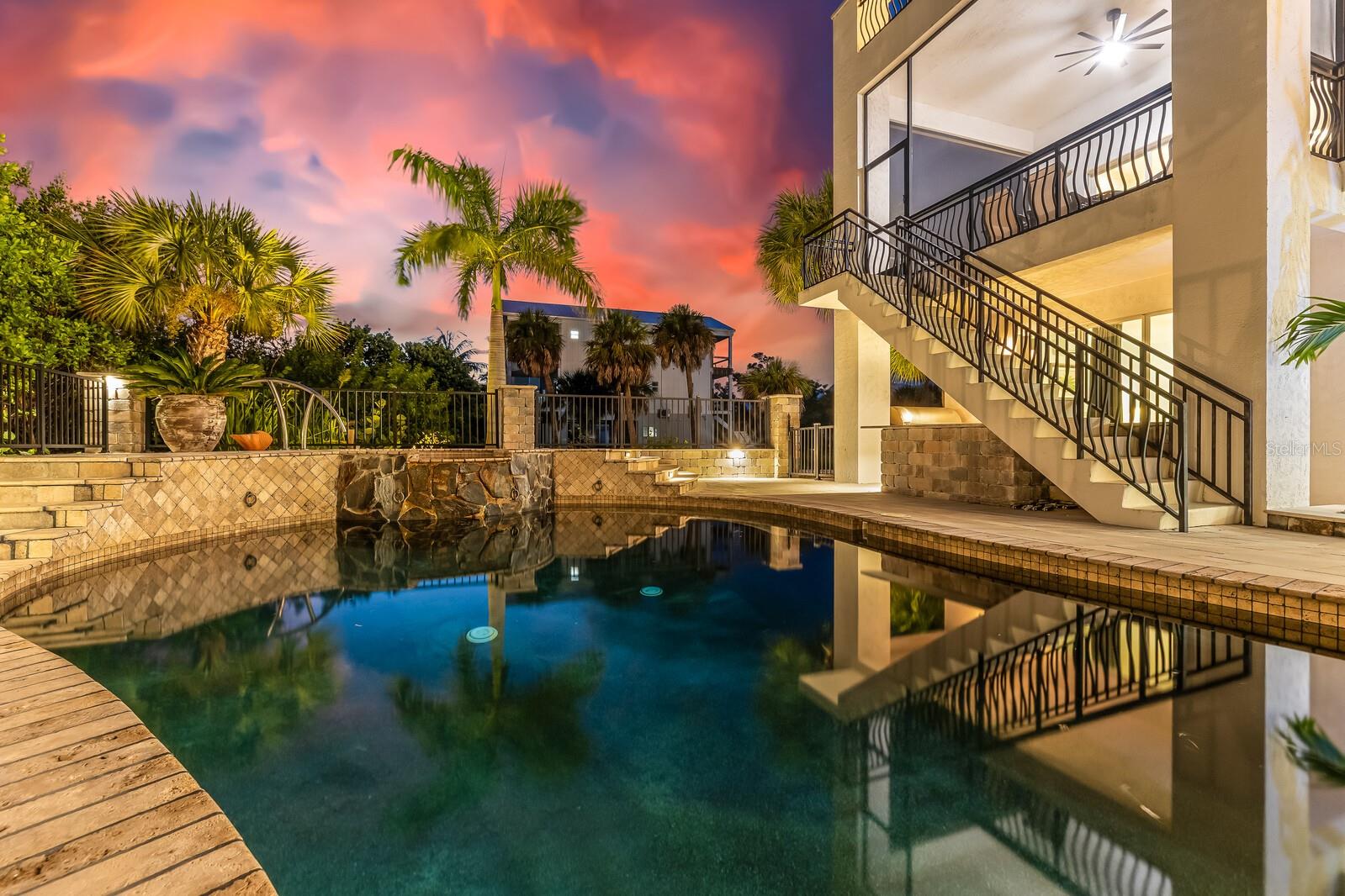 36 LEMON BAY LN