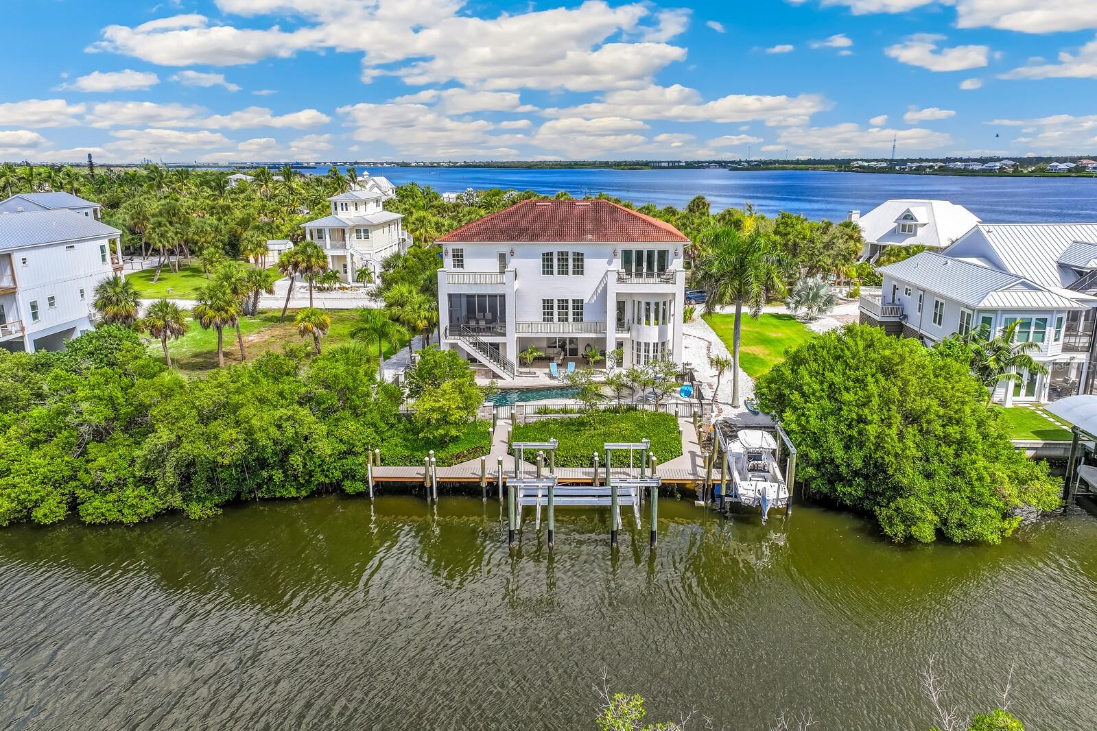 36 LEMON BAY LN