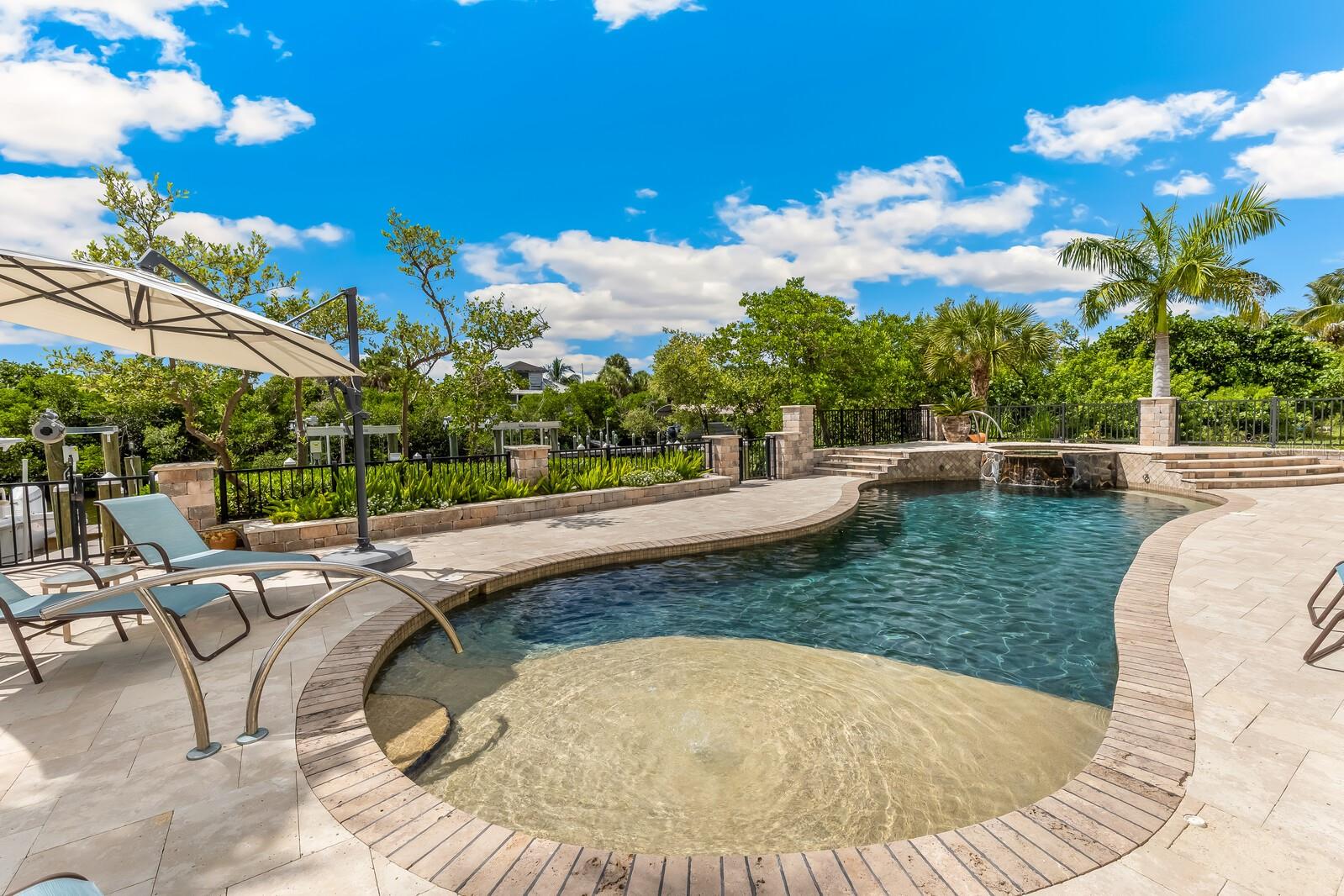 36 LEMON BAY LN