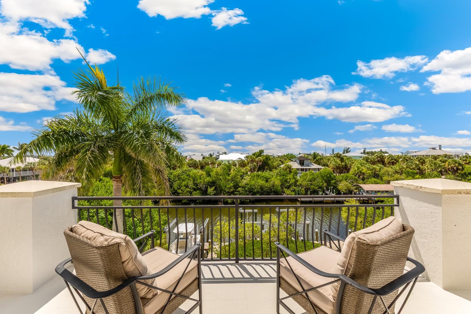 36 LEMON BAY LN