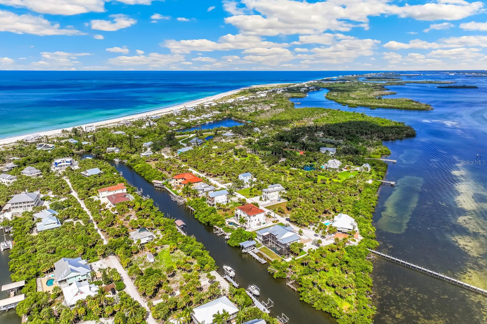 36 LEMON BAY LN