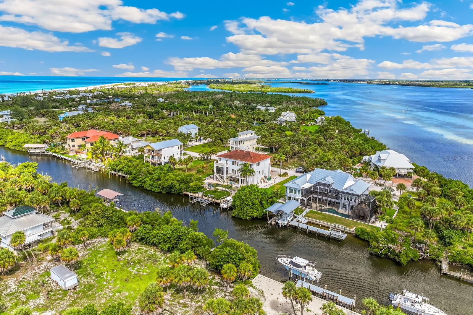 36 LEMON BAY LN