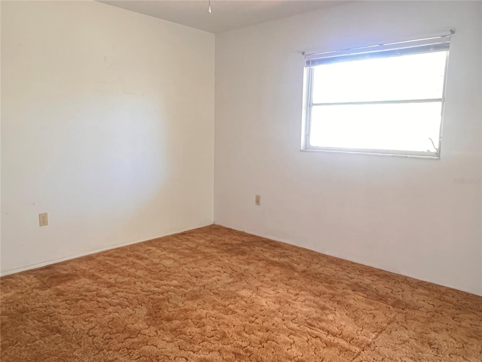 407 BAHAMA RD