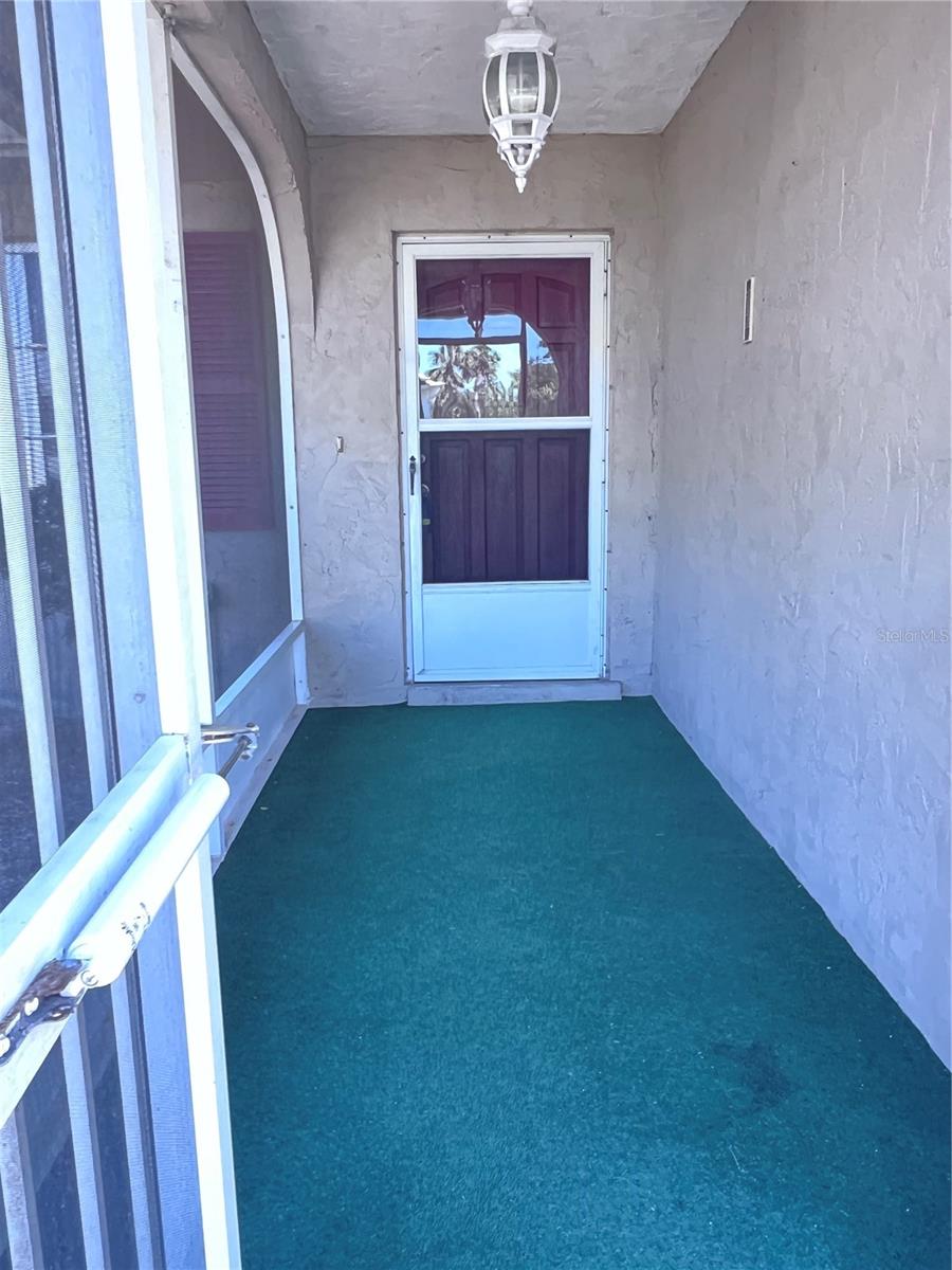 407 BAHAMA RD