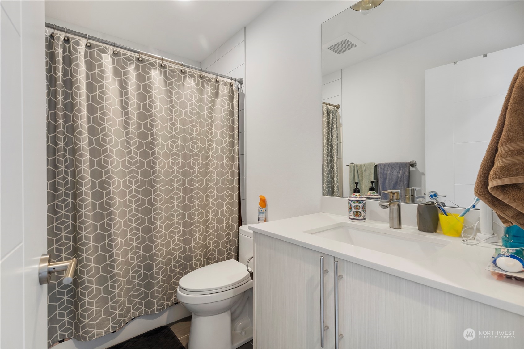 3309 Claremont Avenue S Unit: C