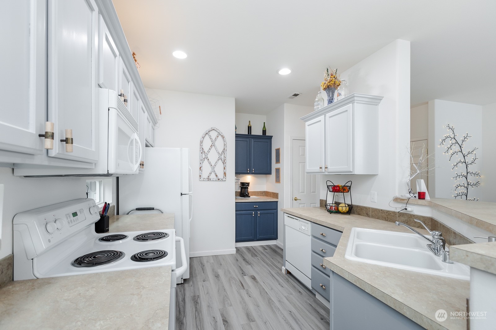 2951 SE 10th Street Unit: 1008