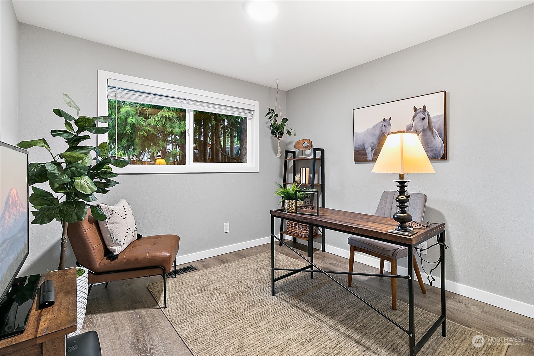 4308 NE 10th Street
