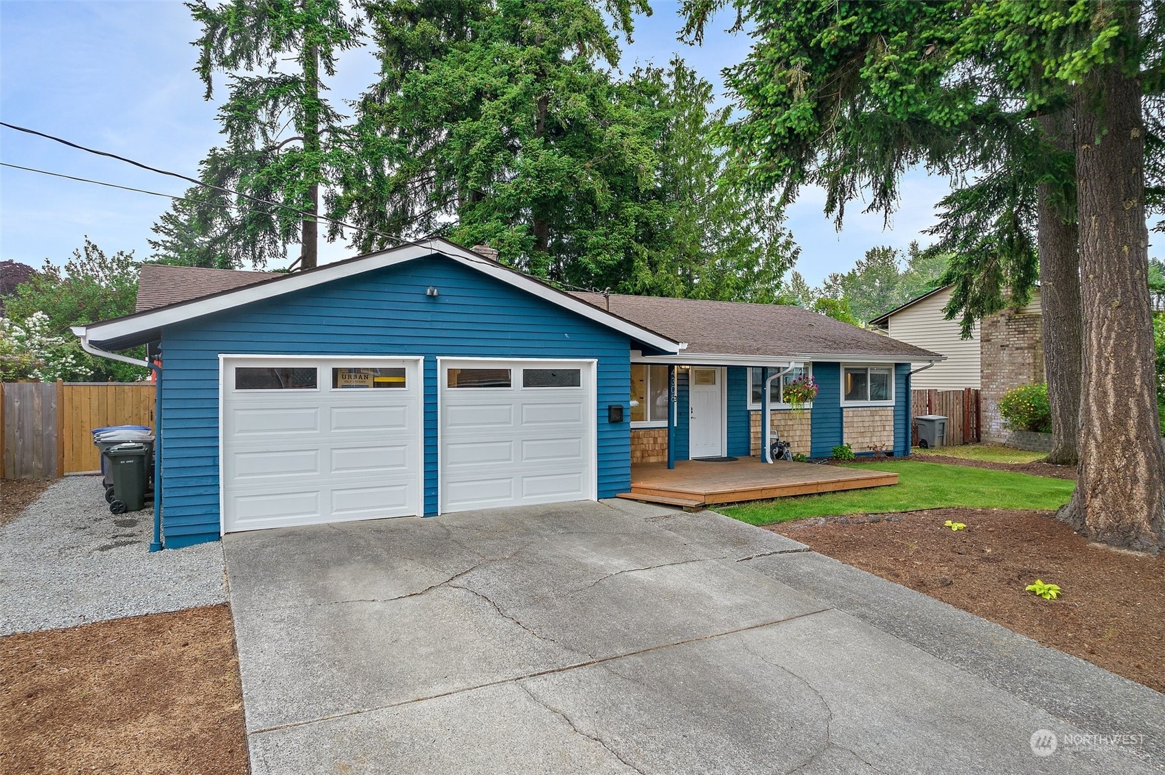 4308 NE 10th Street
