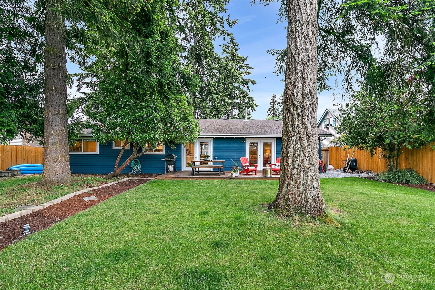 4308 NE 10th Street
