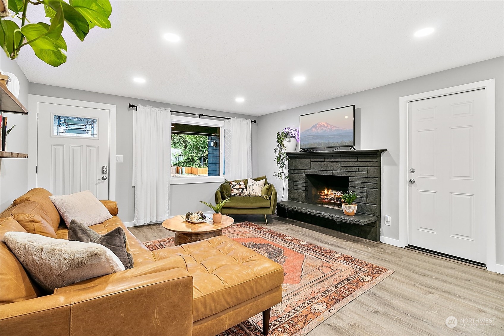 4308 NE 10th Street