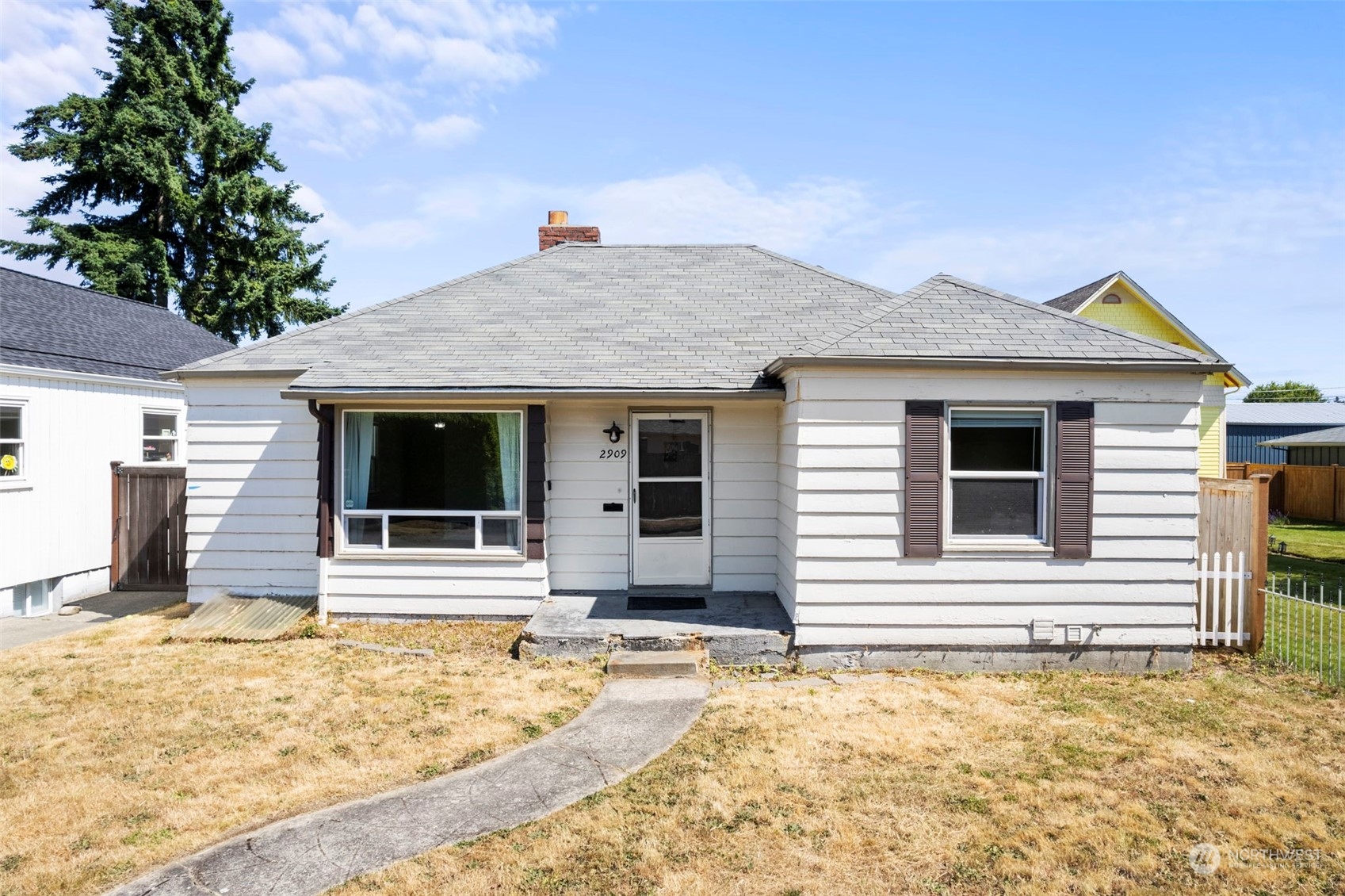 2909 N 11th Street