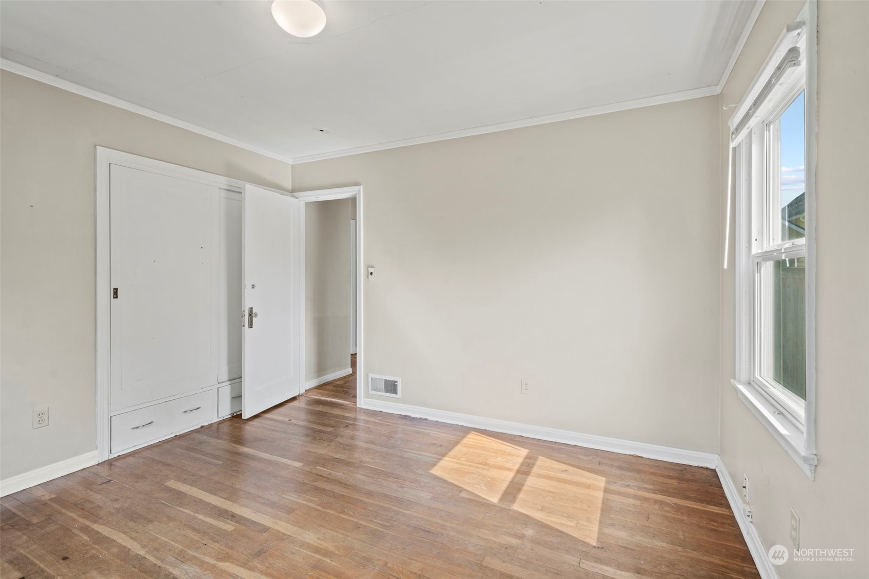 2909 N 11th Street