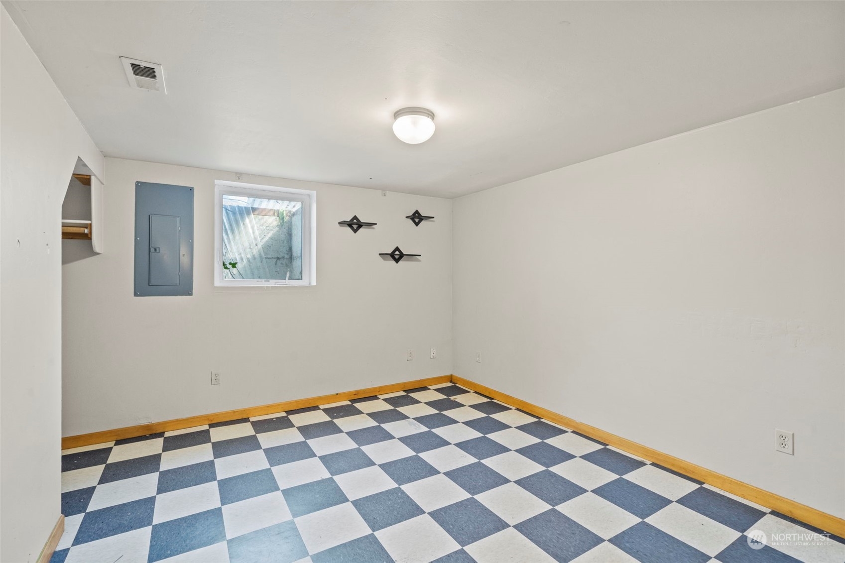 2909 N 11th Street