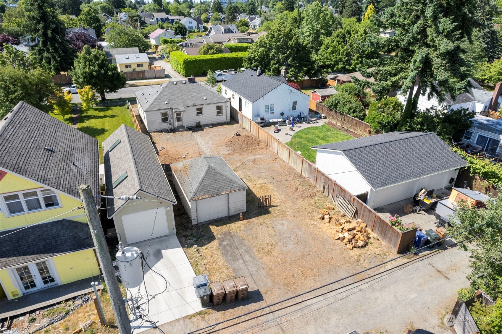 2909 N 11th Street