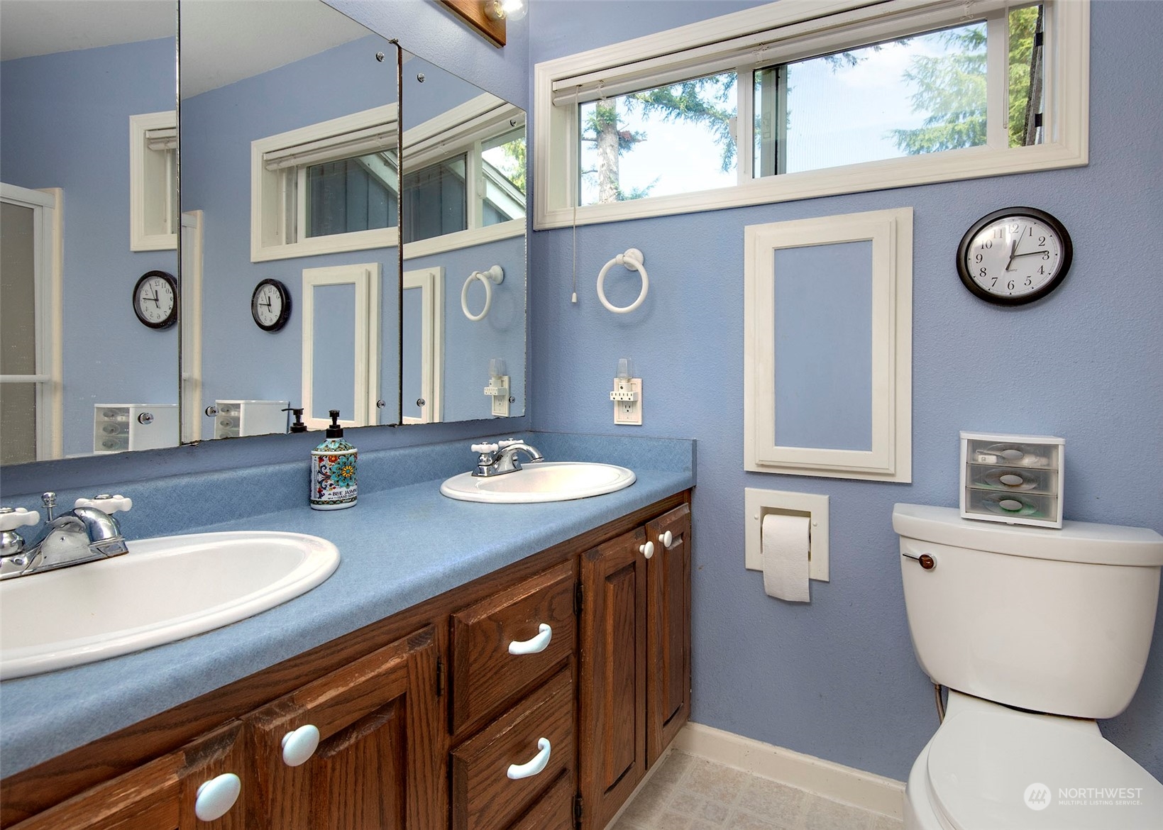 924 154th Place SW