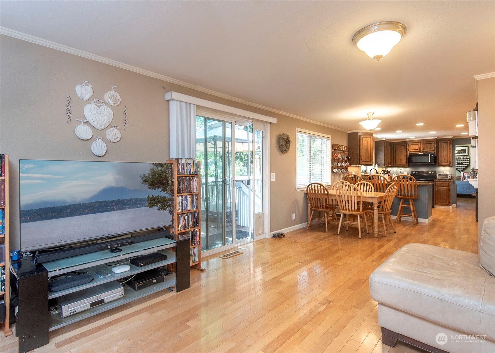 924 154th Place SW