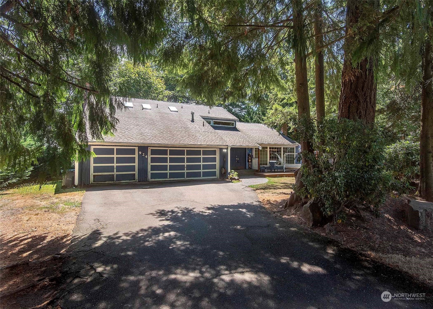 924 154th Place SW