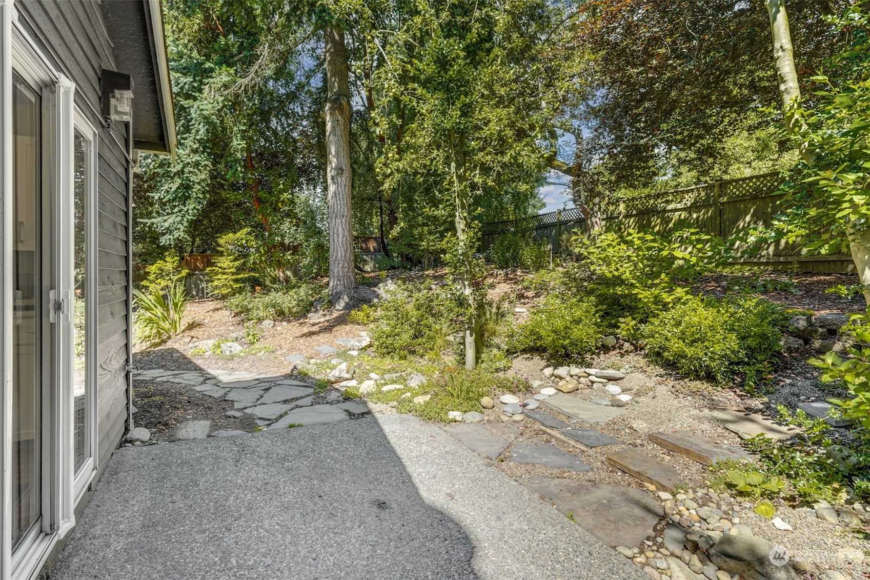 1452 NW 197th Street