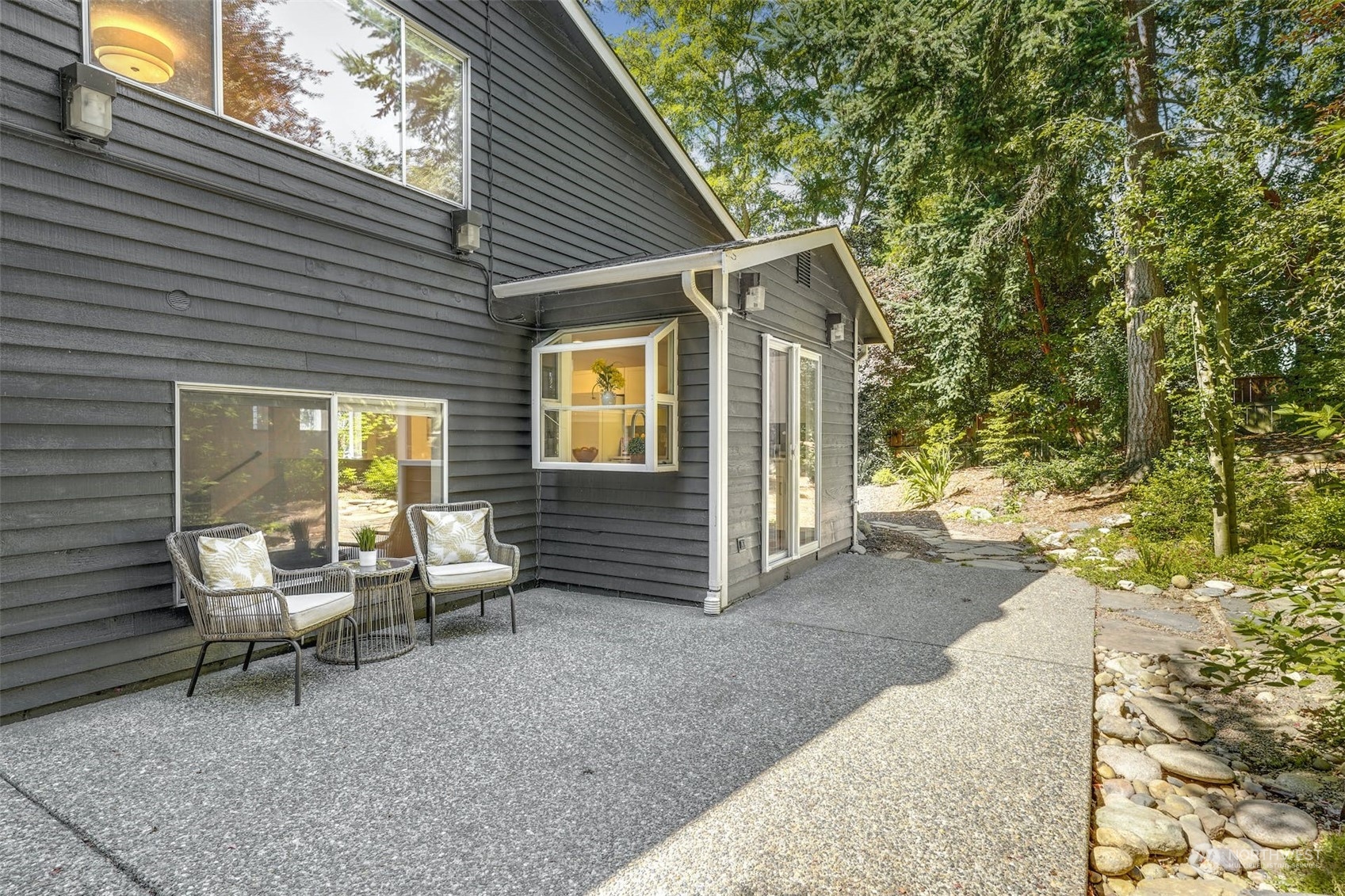 1452 NW 197th Street