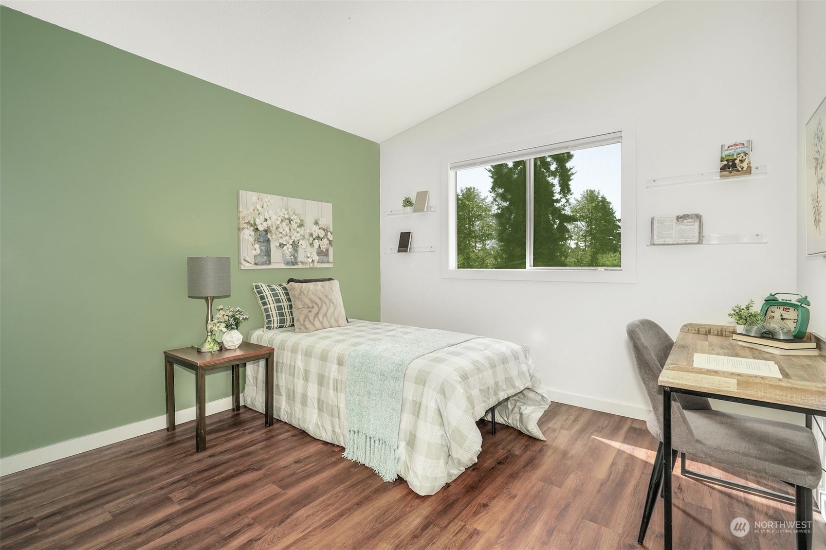 1452 NW 197th Street