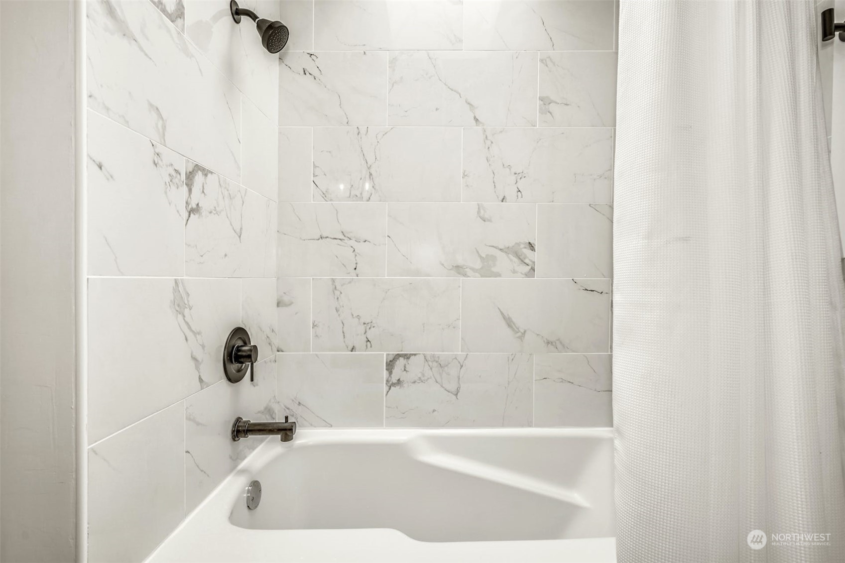 1452 NW 197th Street