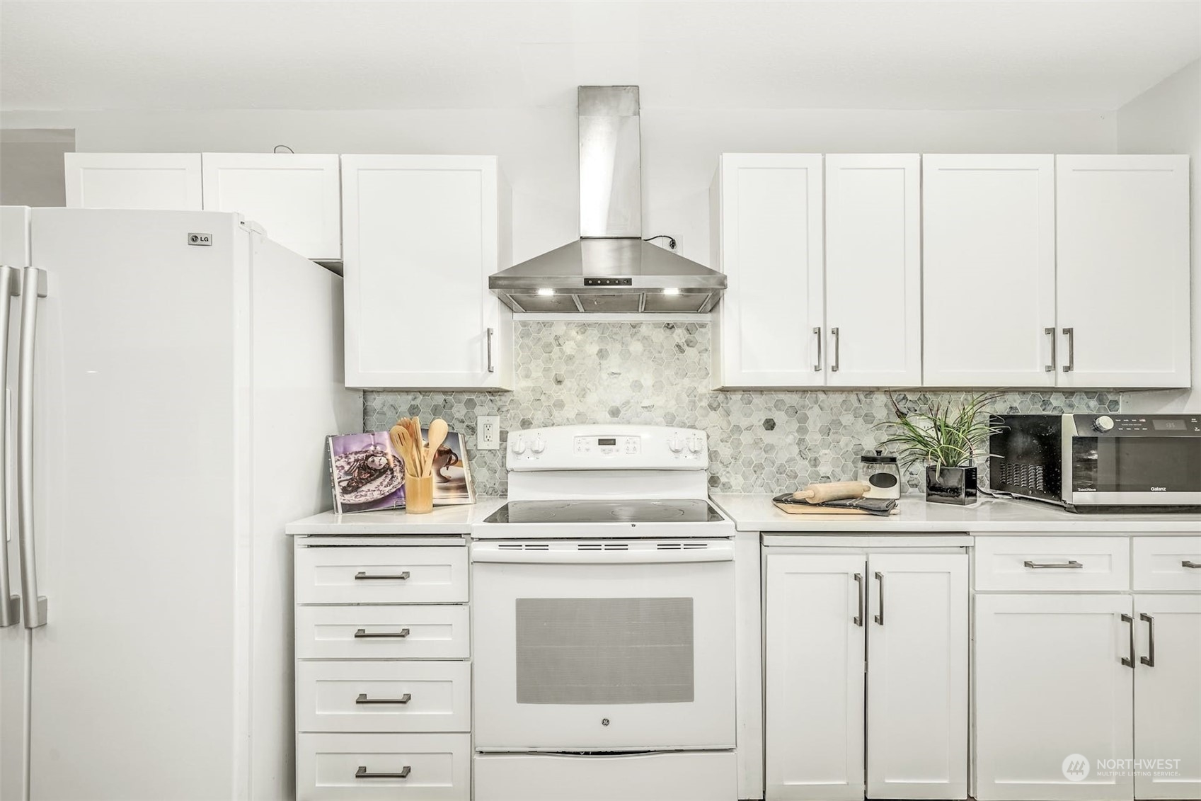 1452 NW 197th Street