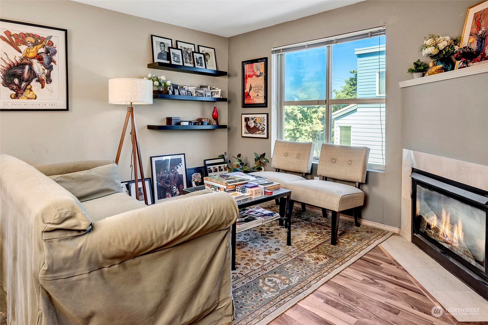 9520 1st Avenue NE Unit: A301