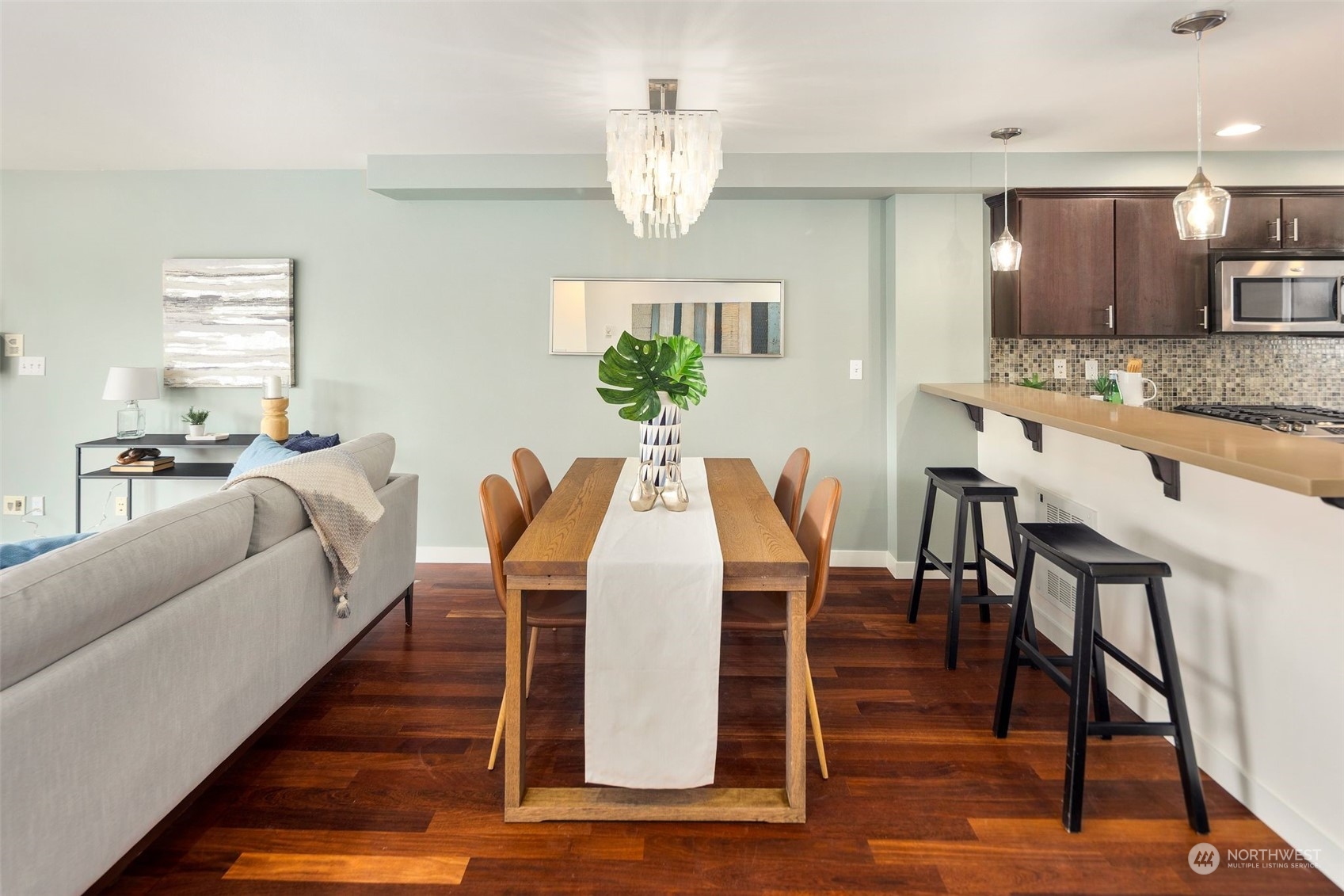 2042 Eastlake Avenue E Unit: B