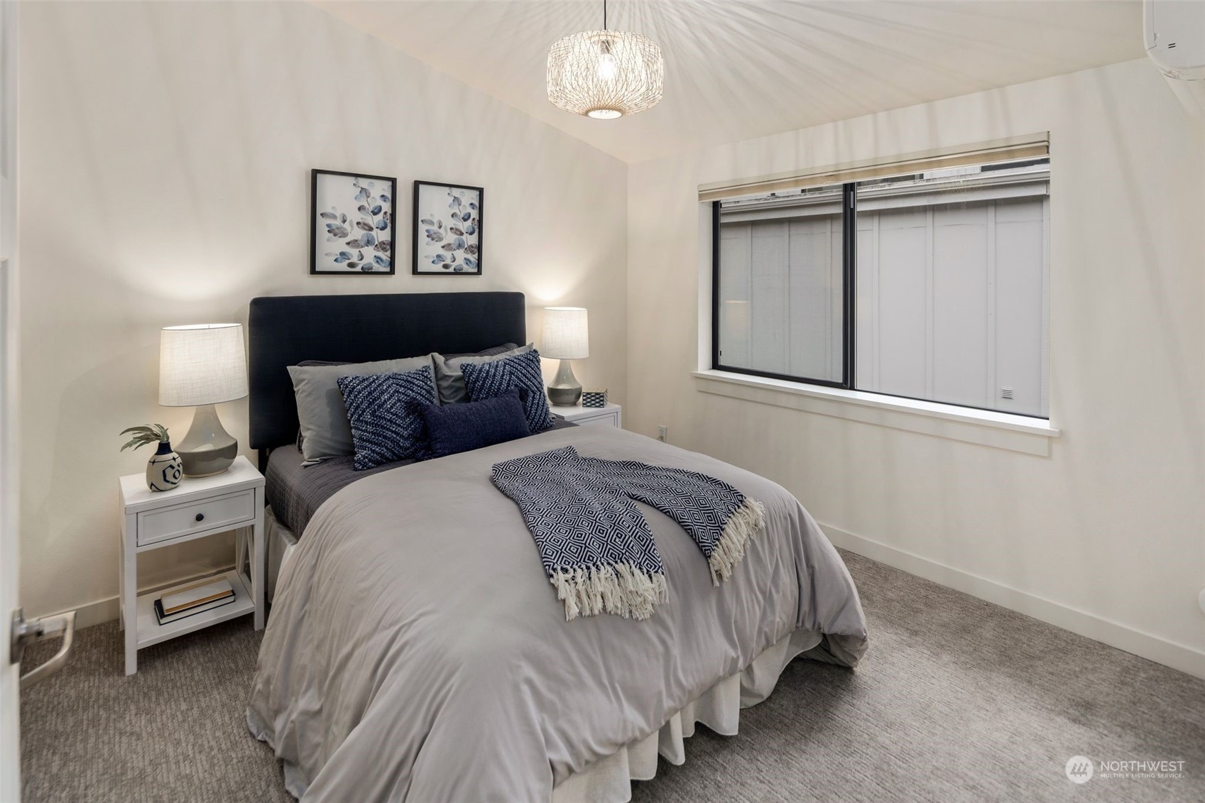 2042 Eastlake Avenue E Unit: B