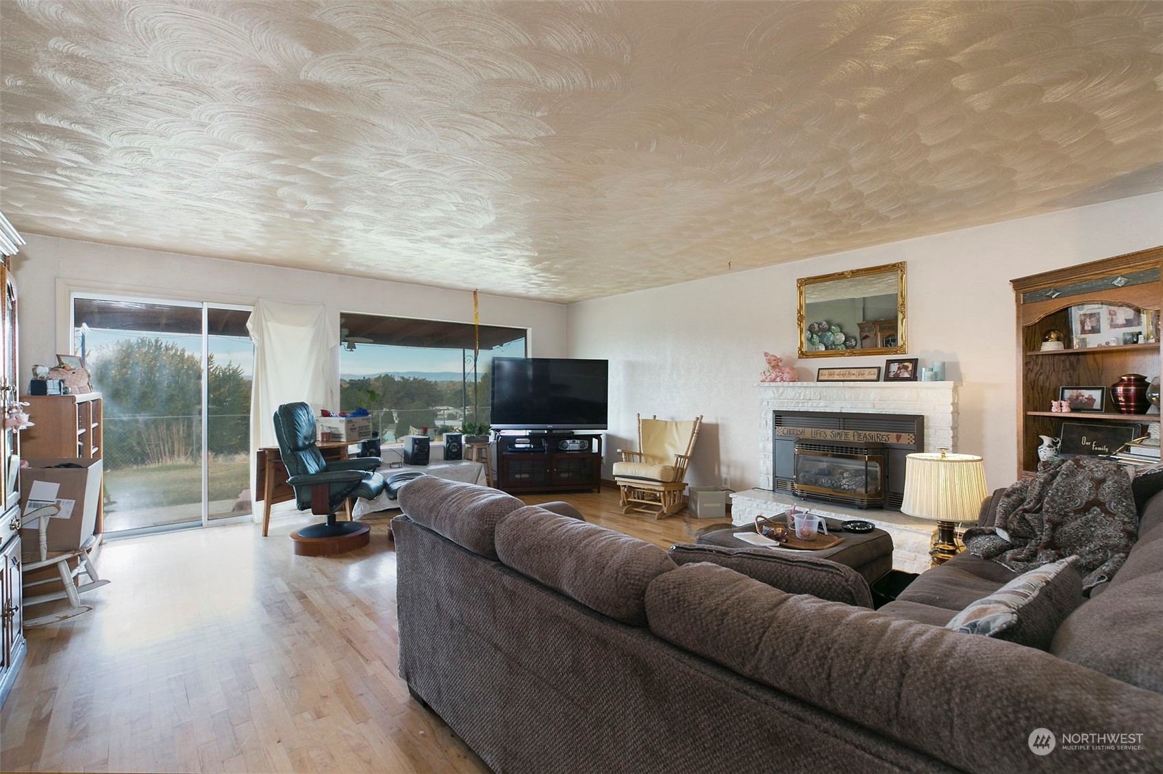 924 Adamsview Road