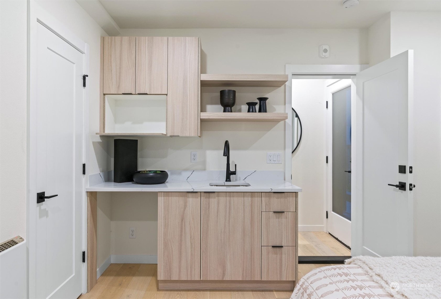 2031 Yale Avenue E Unit: D