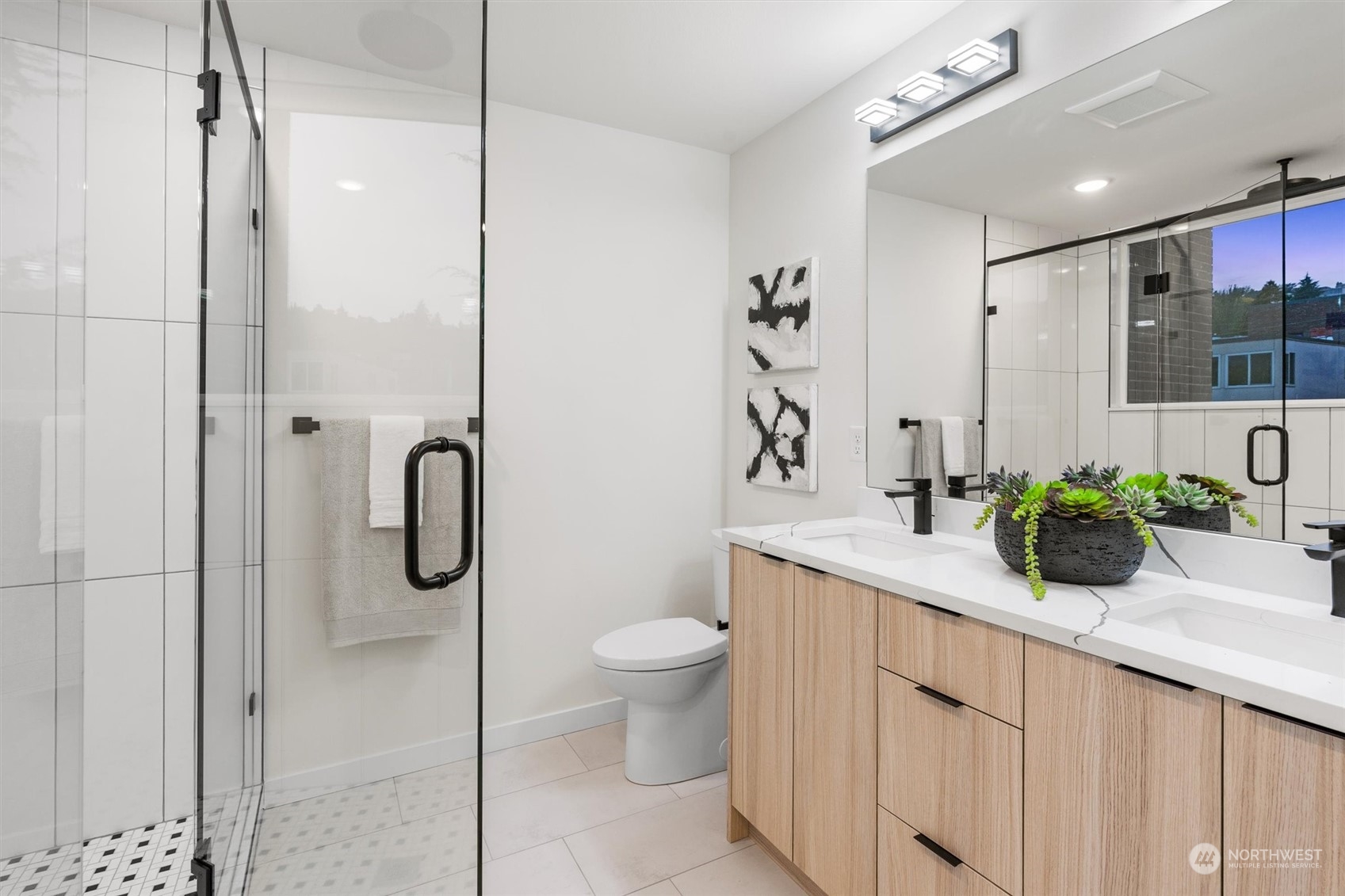 2031 Yale Avenue E Unit: D