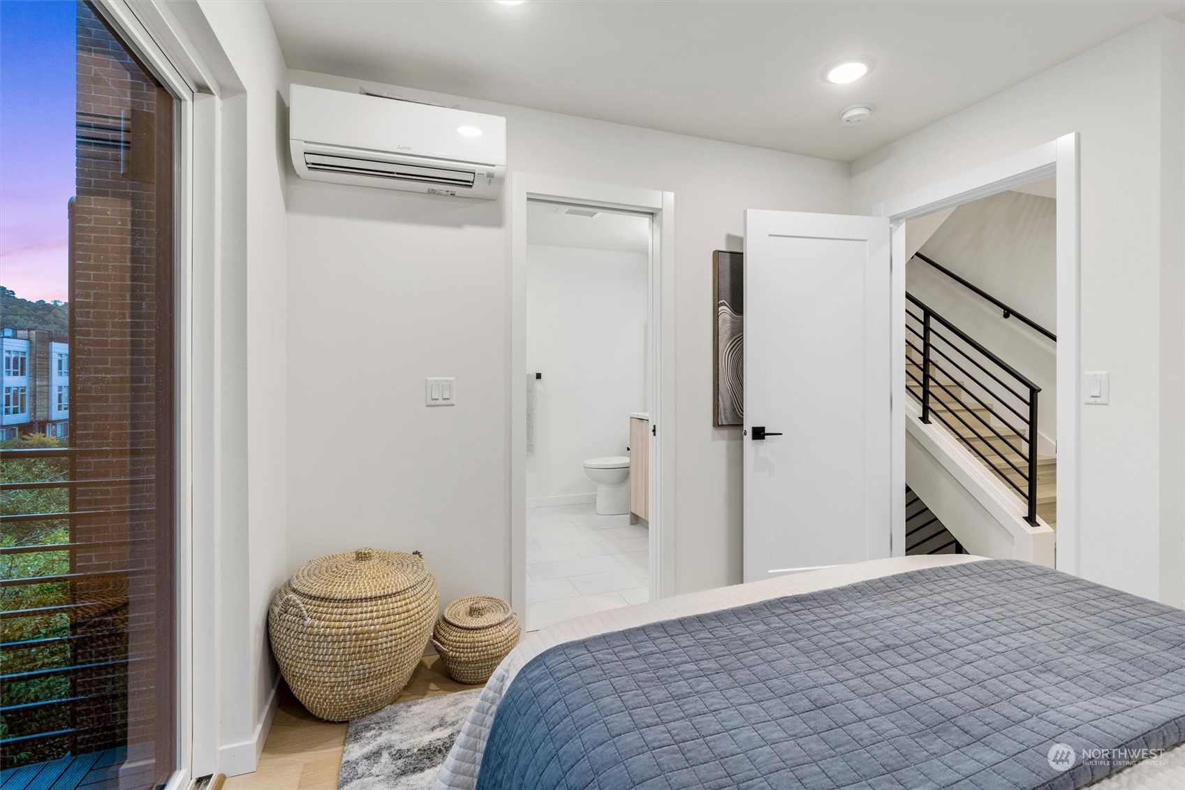 2031 Yale Avenue E Unit: D