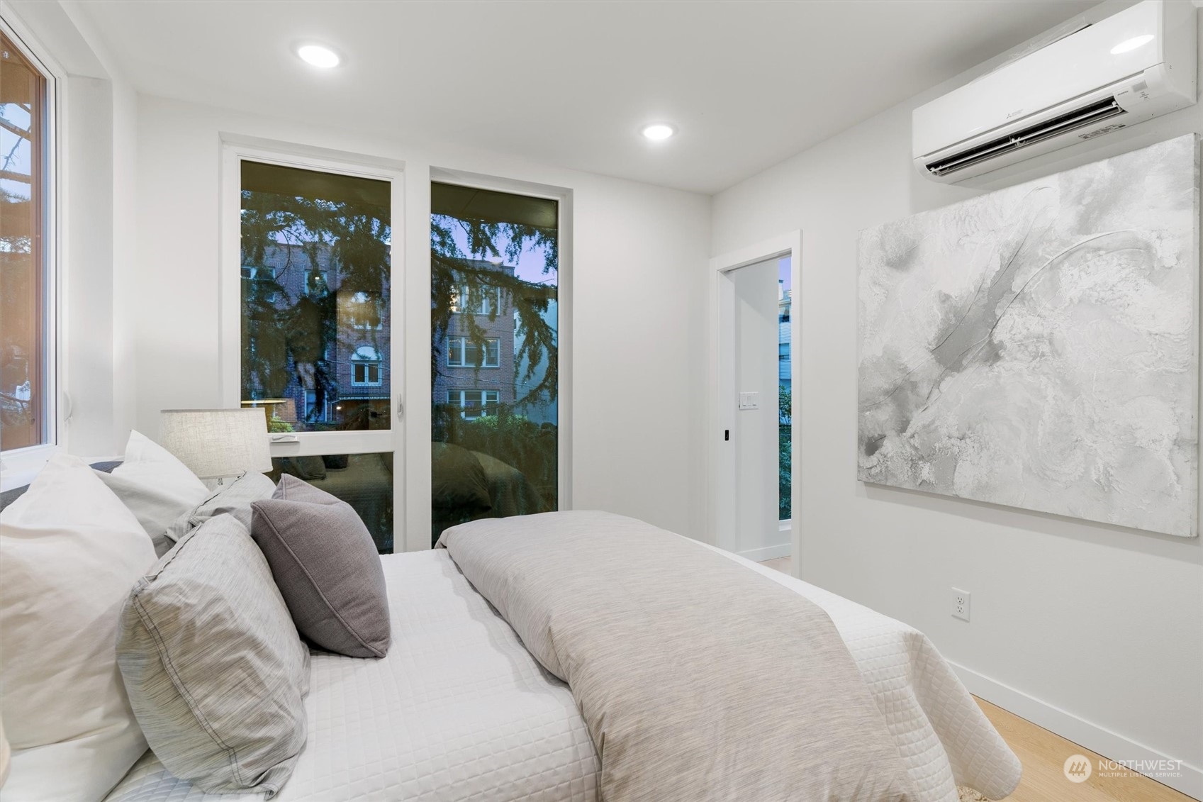 2031 Yale Avenue E Unit: D