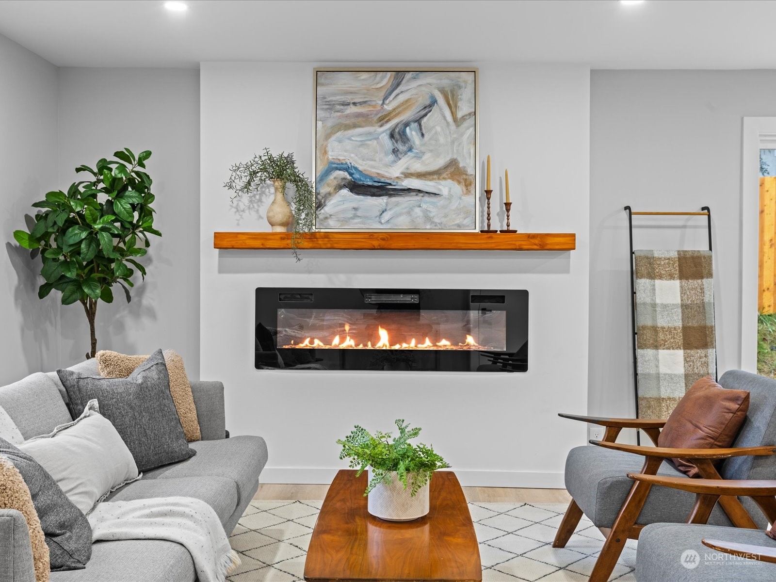 13063 Ambaum Boulevard SW