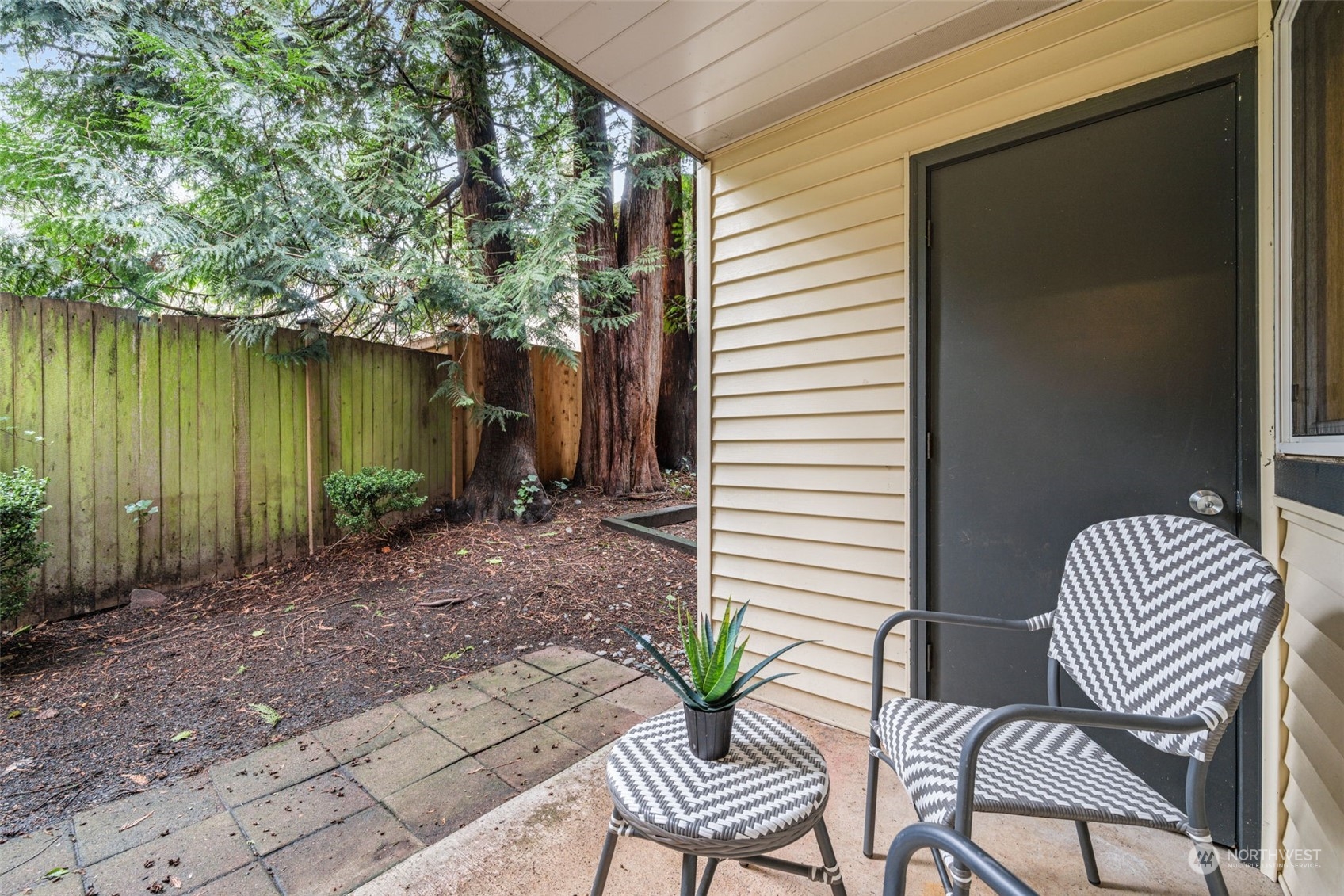 8615 238th Street SW Unit: B101