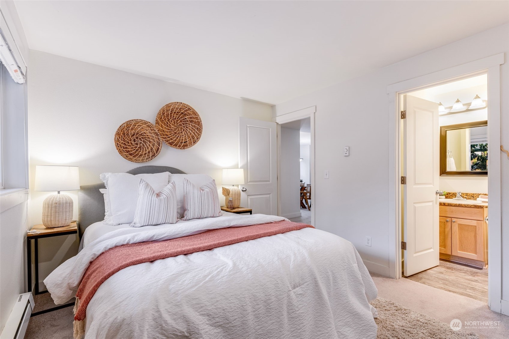 8615 238th Street SW Unit: B101