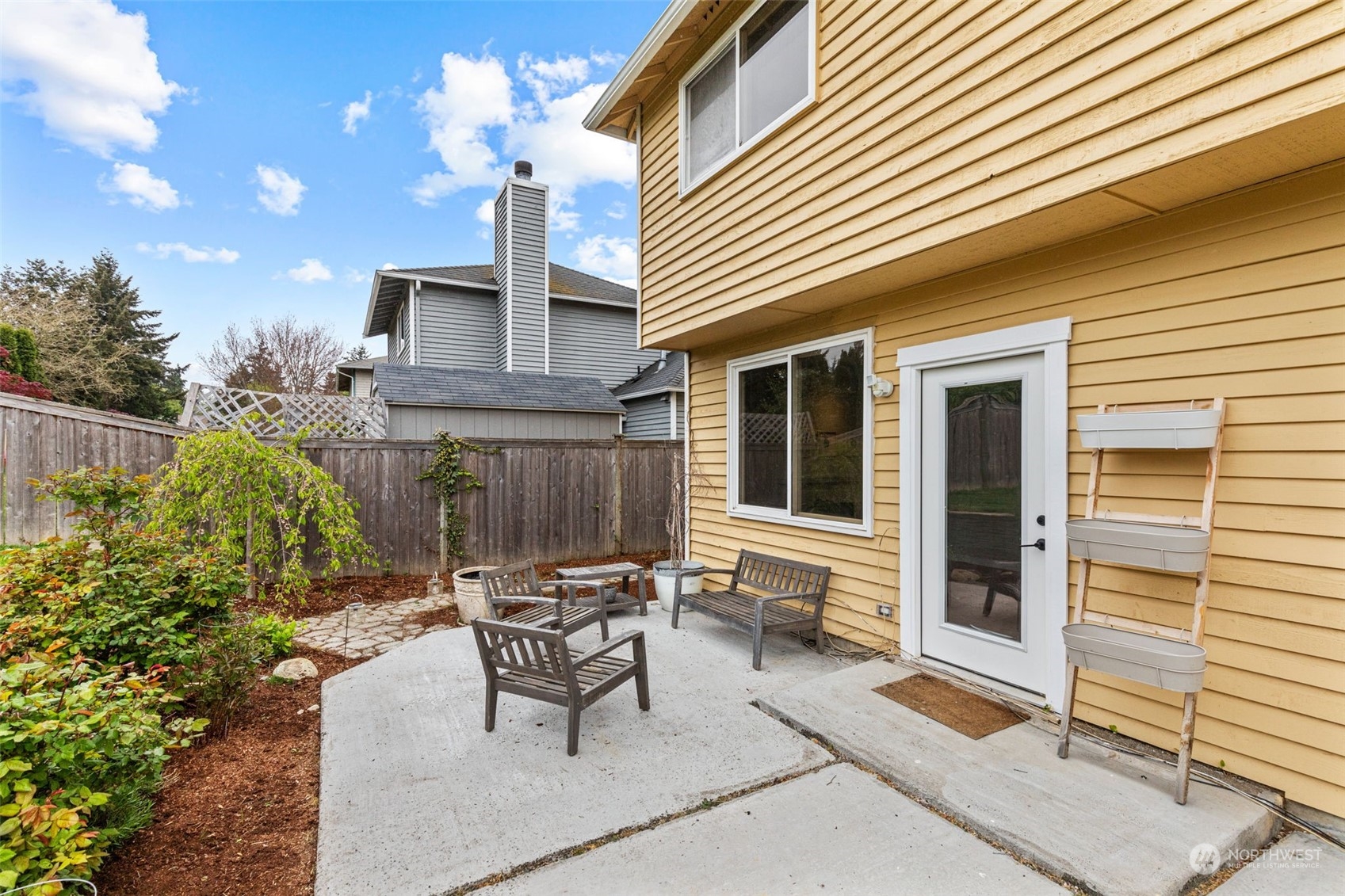 1313 S 236th Place