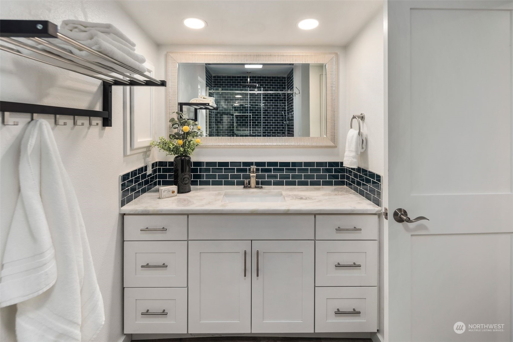 10728 NE 114th Place