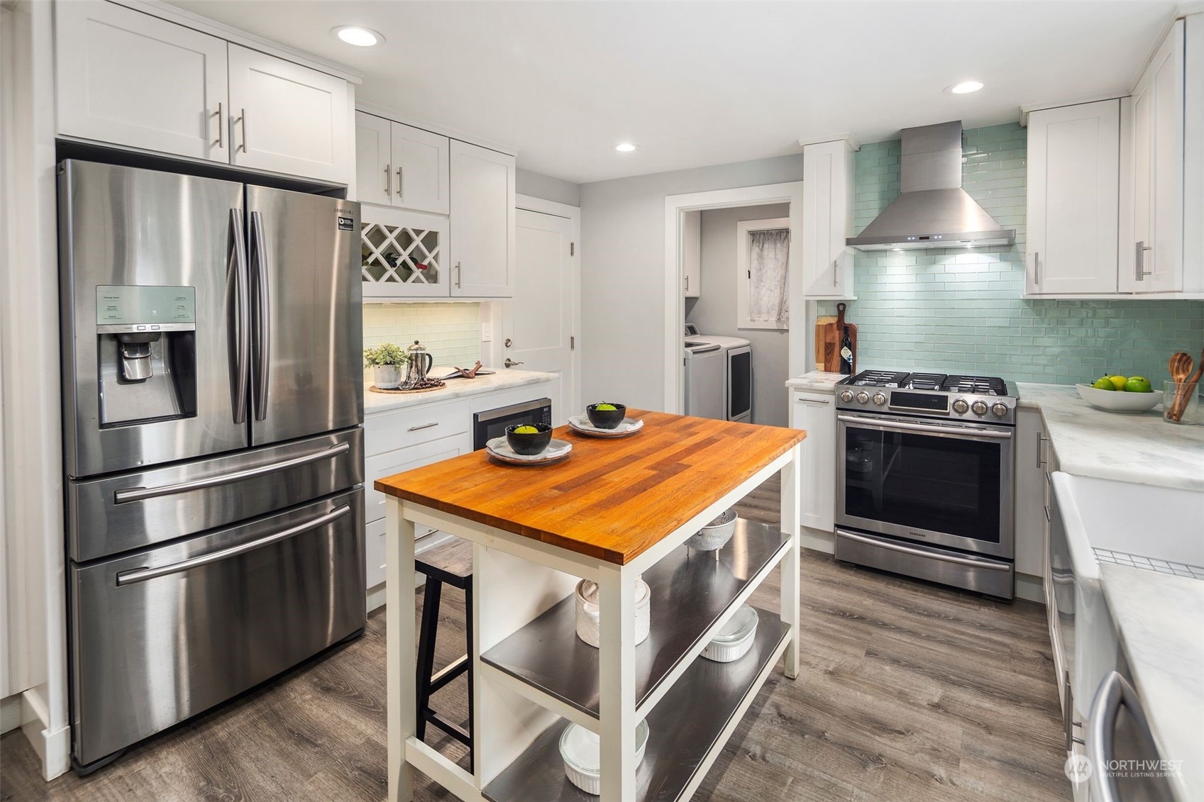 10728 NE 114th Place