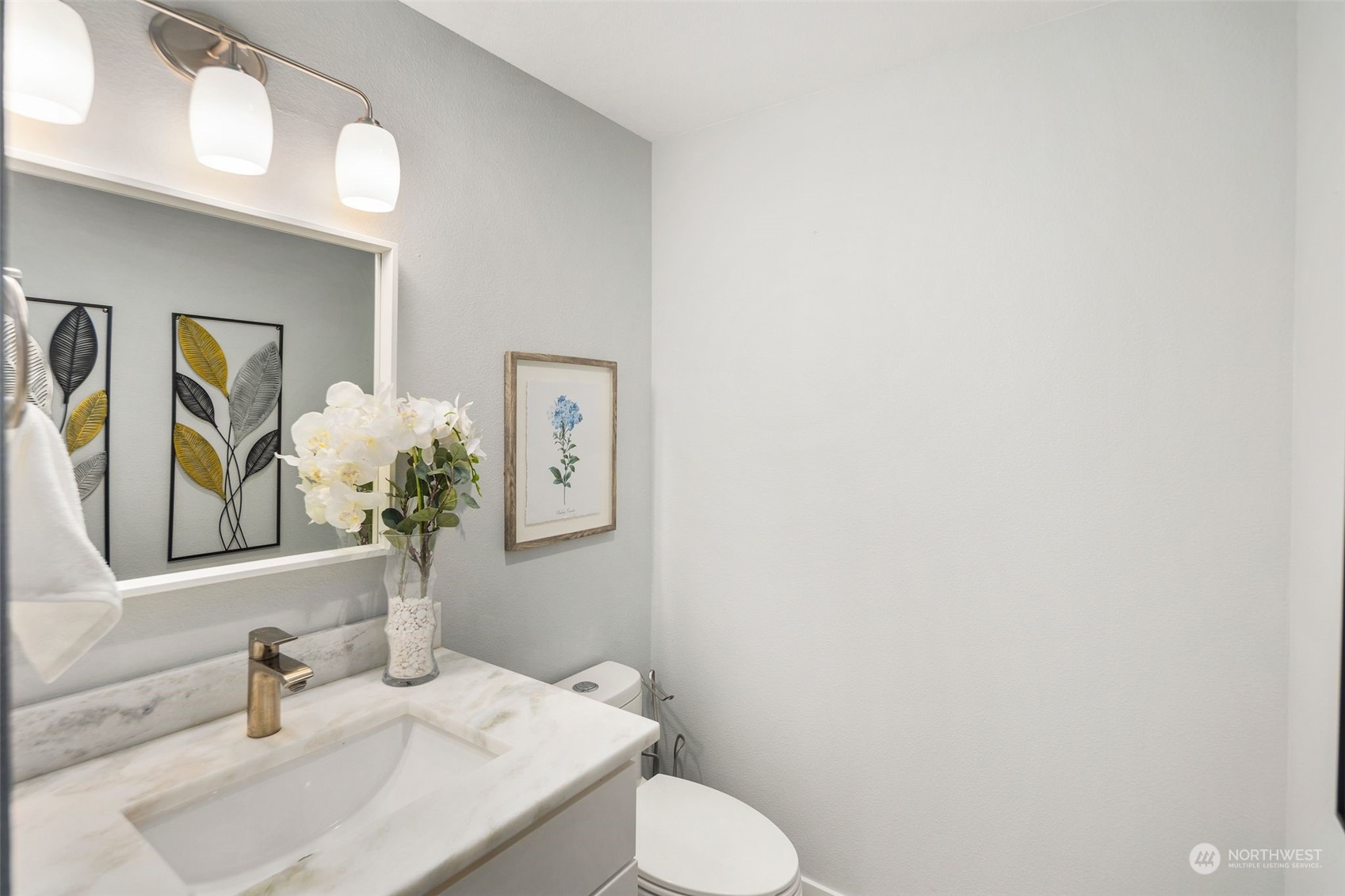 10728 NE 114th Place