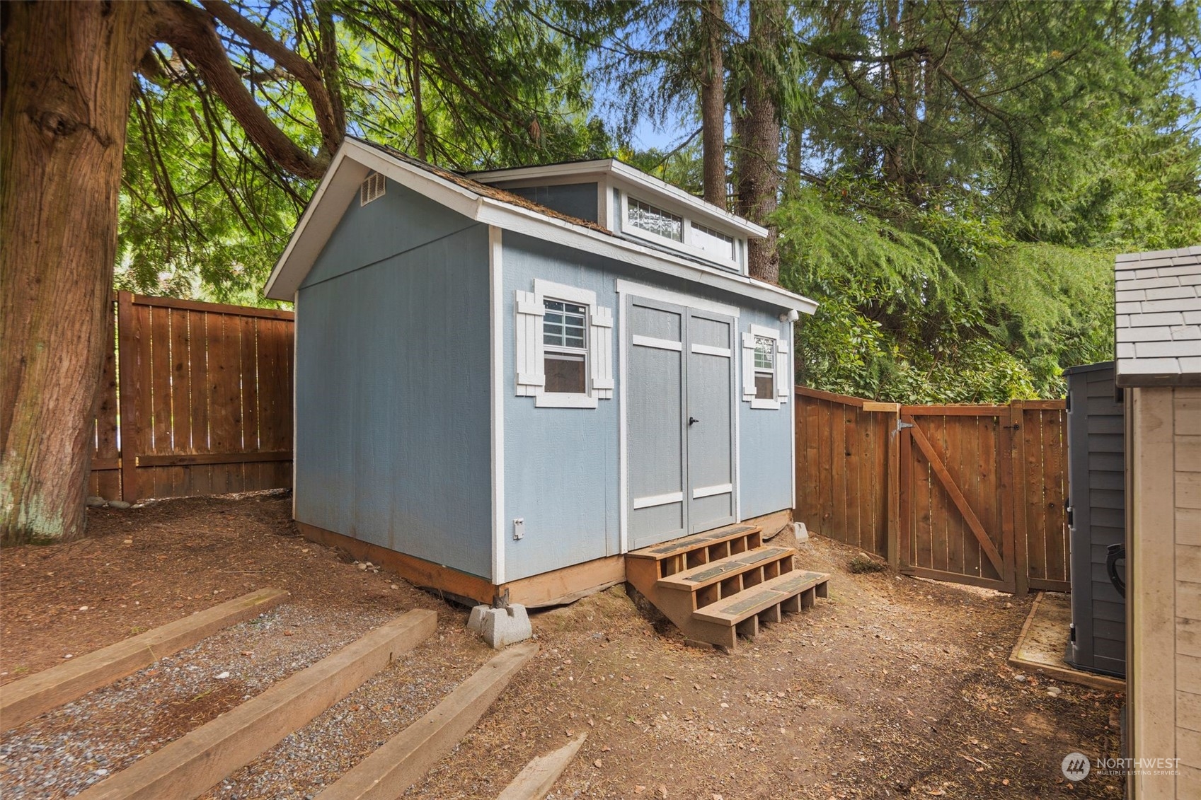 10728 NE 114th Place