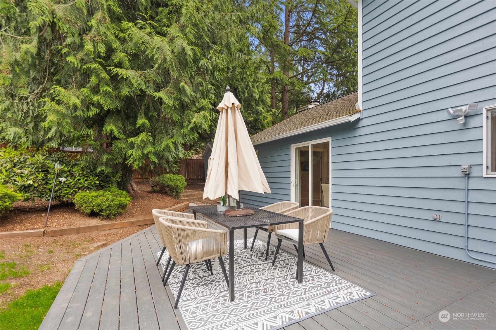 10728 NE 114th Place
