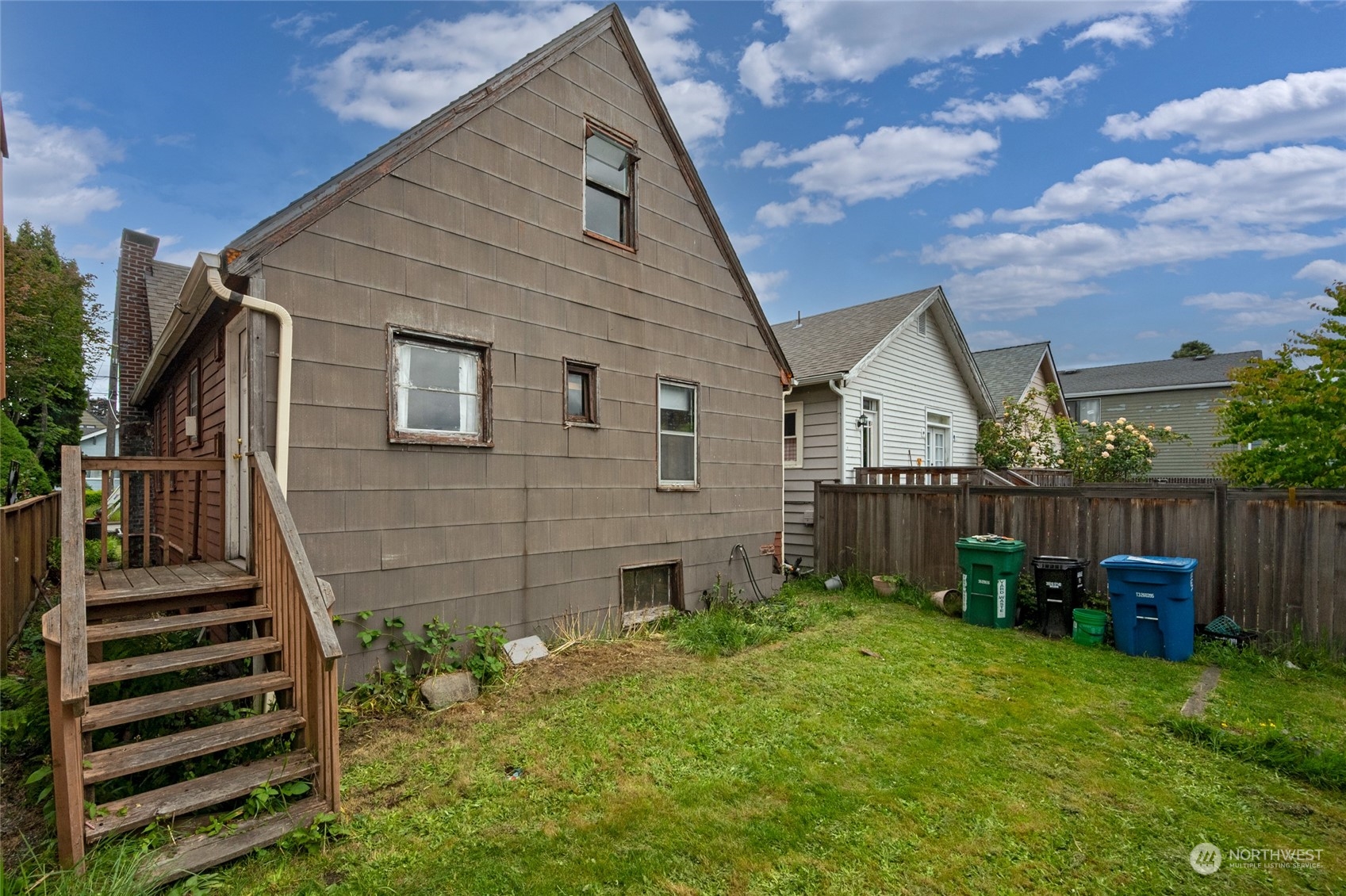 807 NE 80th Street