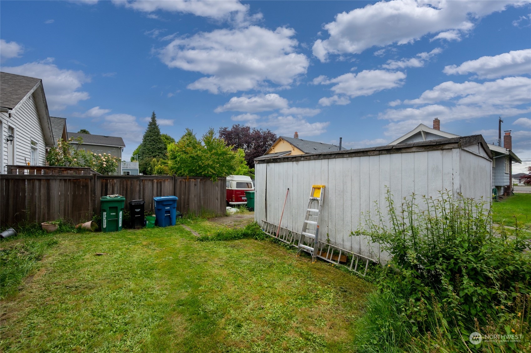 807 NE 80th Street