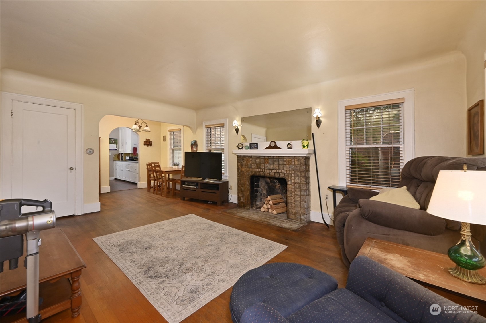 807 NE 80th Street