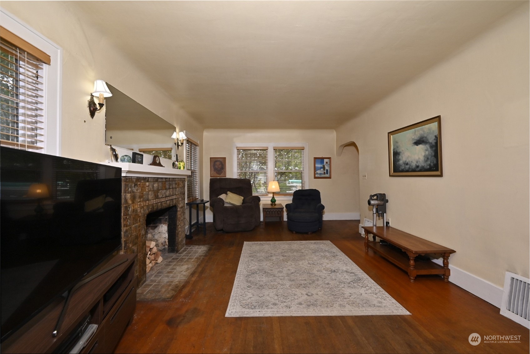 807 NE 80th Street