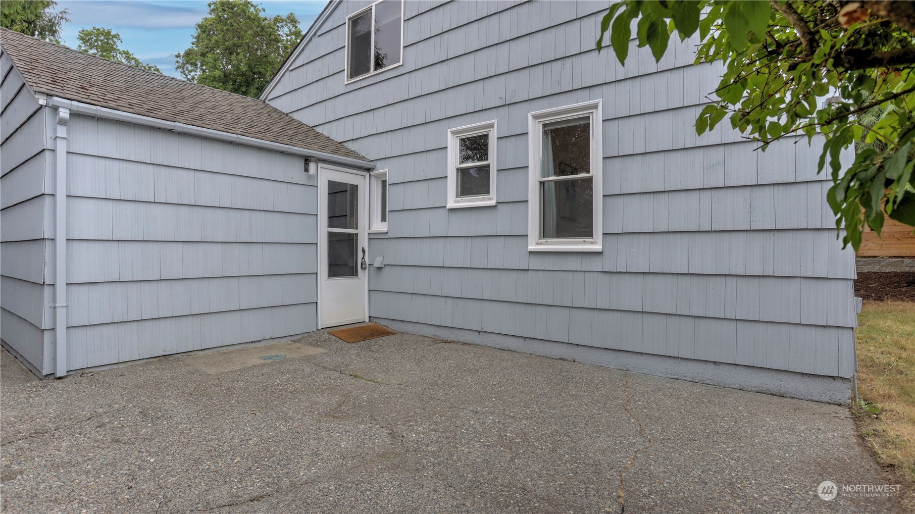 3210 NE 75th Street